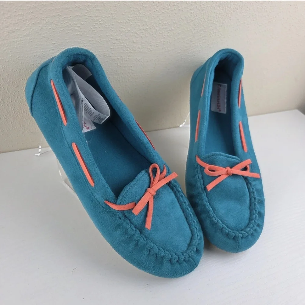 American Girl Tenney Grant Moccasin Loafers Slippers For Girls Size L 5.5-7 NWOT